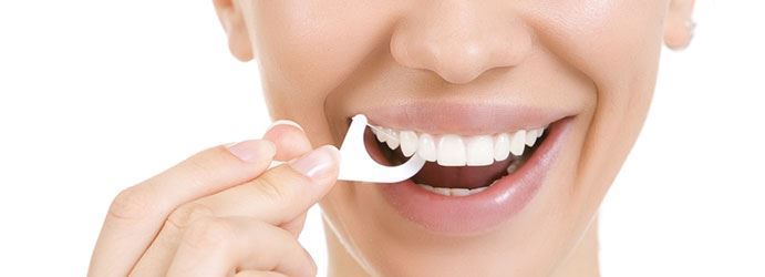 Flossing, Before Or After Brushing